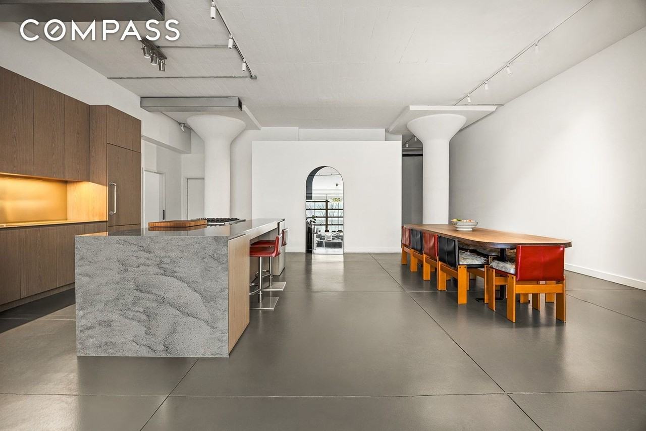 195 Hudson St #2B - Photo 4 of 13