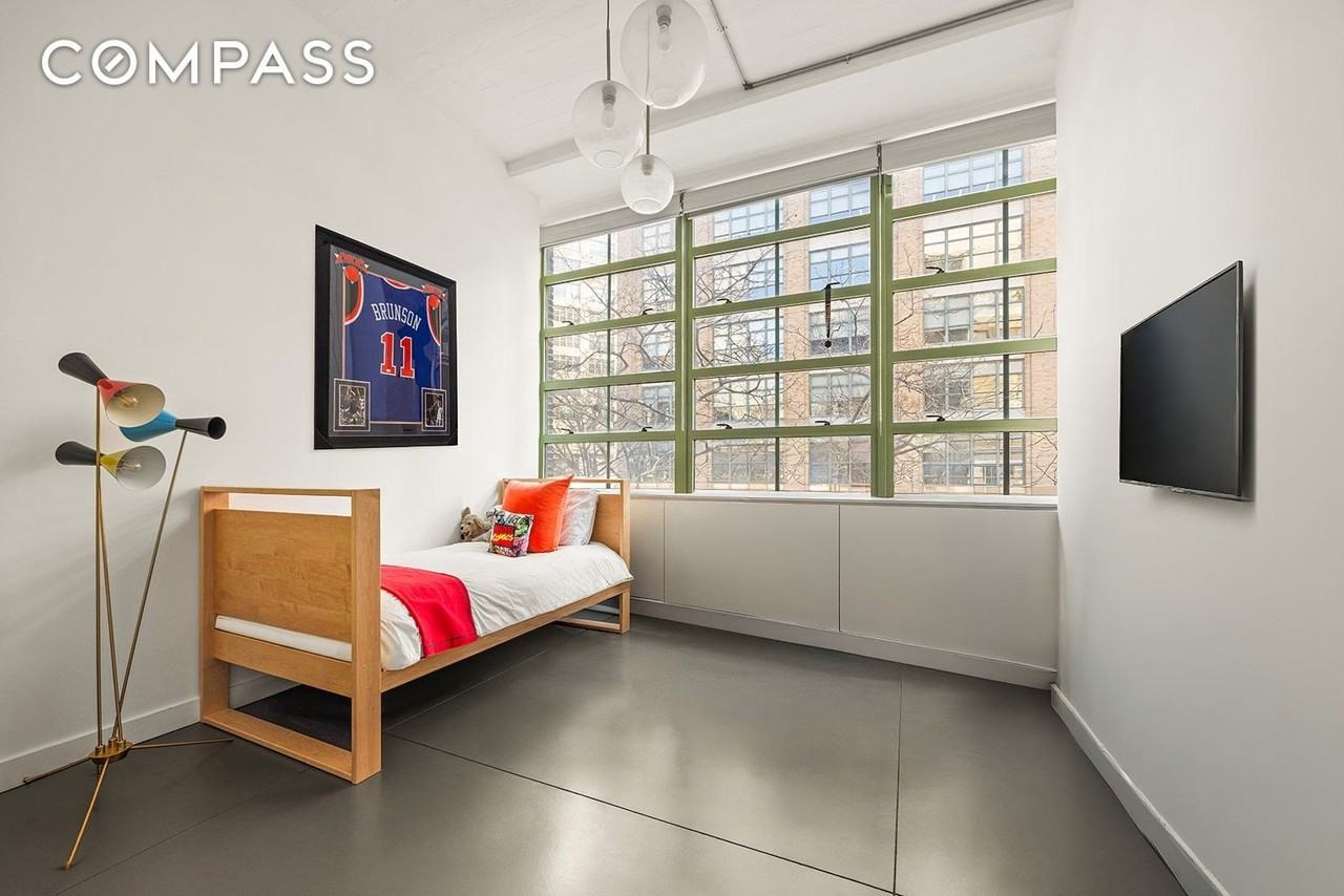 195 Hudson St #2B - Photo 7 of 13