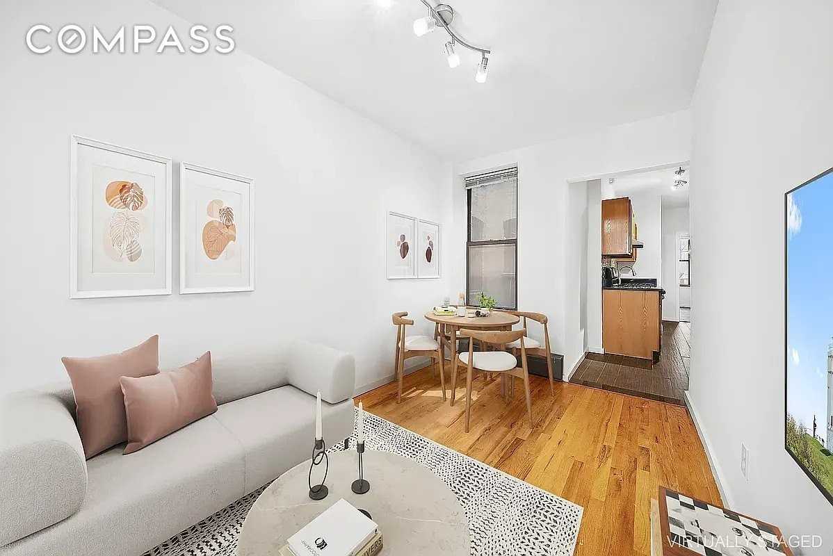 411 Suydam St #1R - Photo 2 of 6