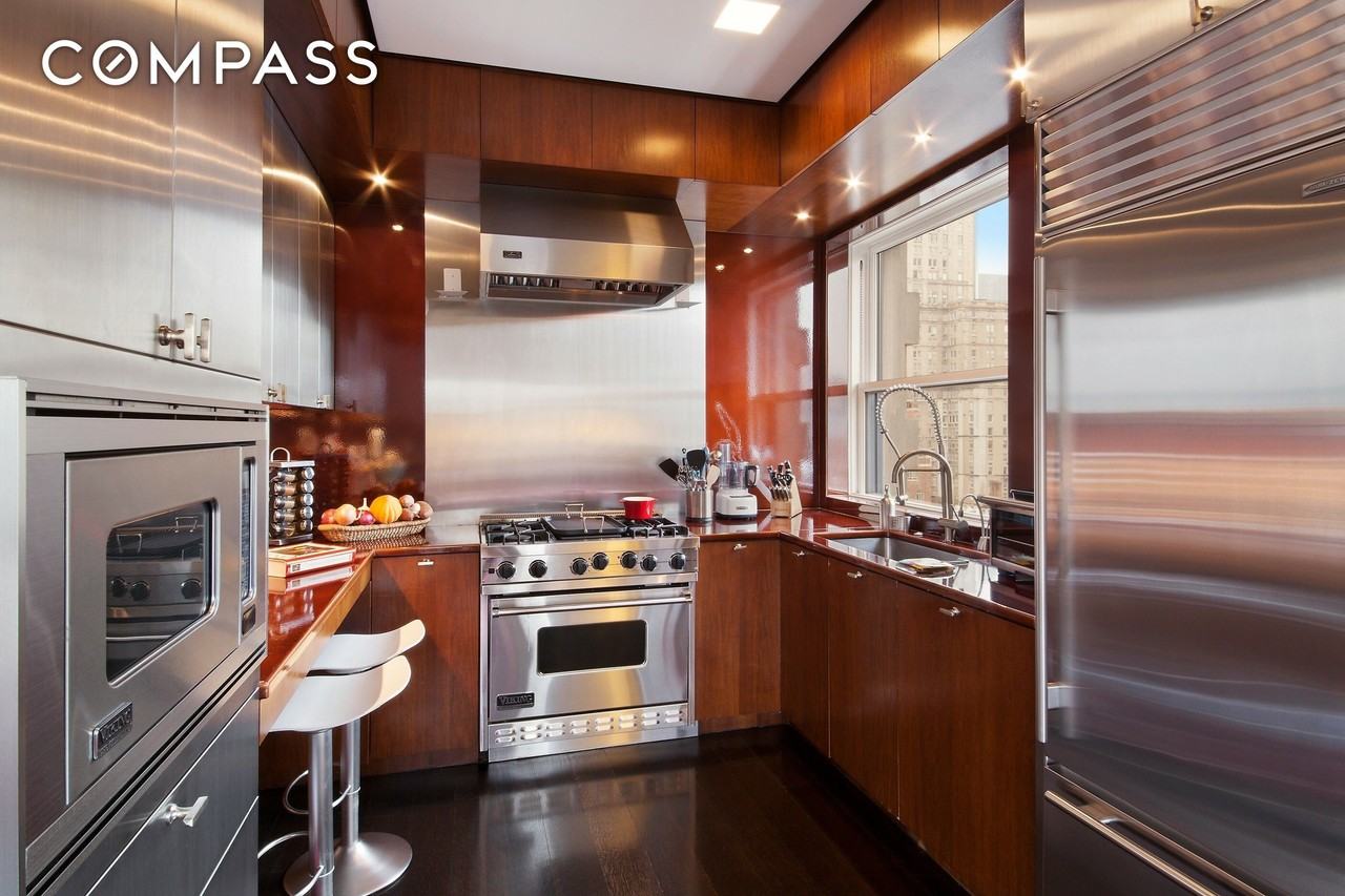 26 E 63rd St #10AB - Photo 4 of 13