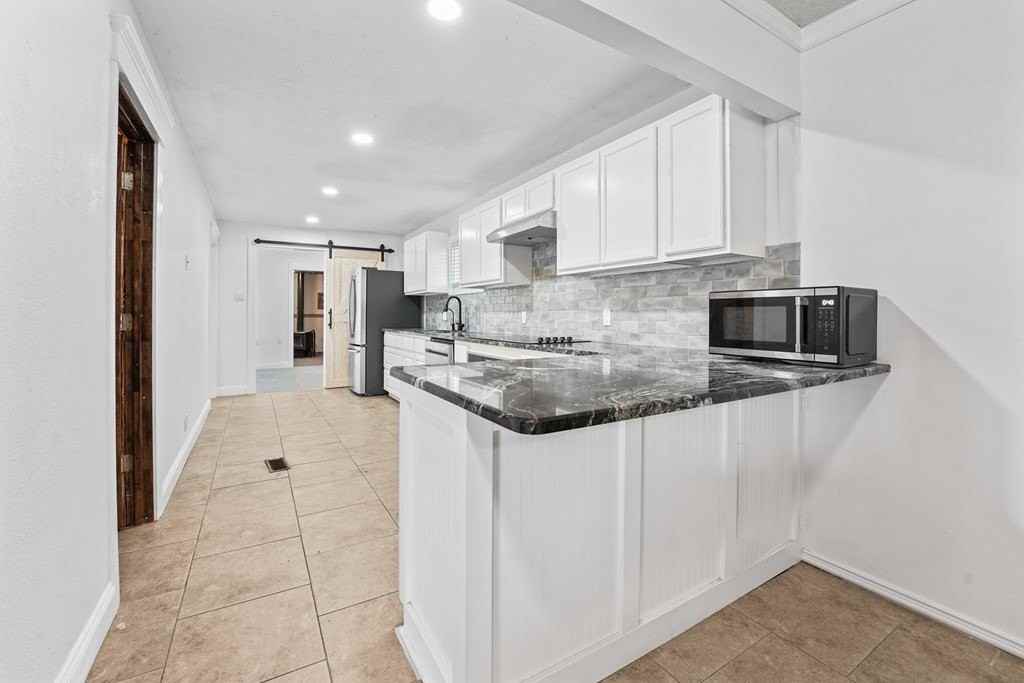 809 Tubb Loop Rd - Photo 3 of 27