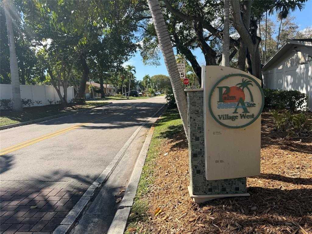 6791 Nw 32nd Ave - Photo 2 of 17