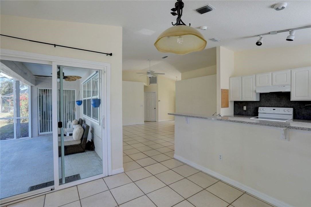 1489 Whitmore St - Photo 7 of 33