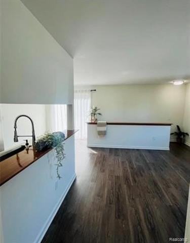 3201 Heatherstone Ct - Photo 5 of 13