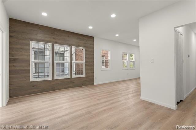 7432 Churchill St - Photo 6 of 17