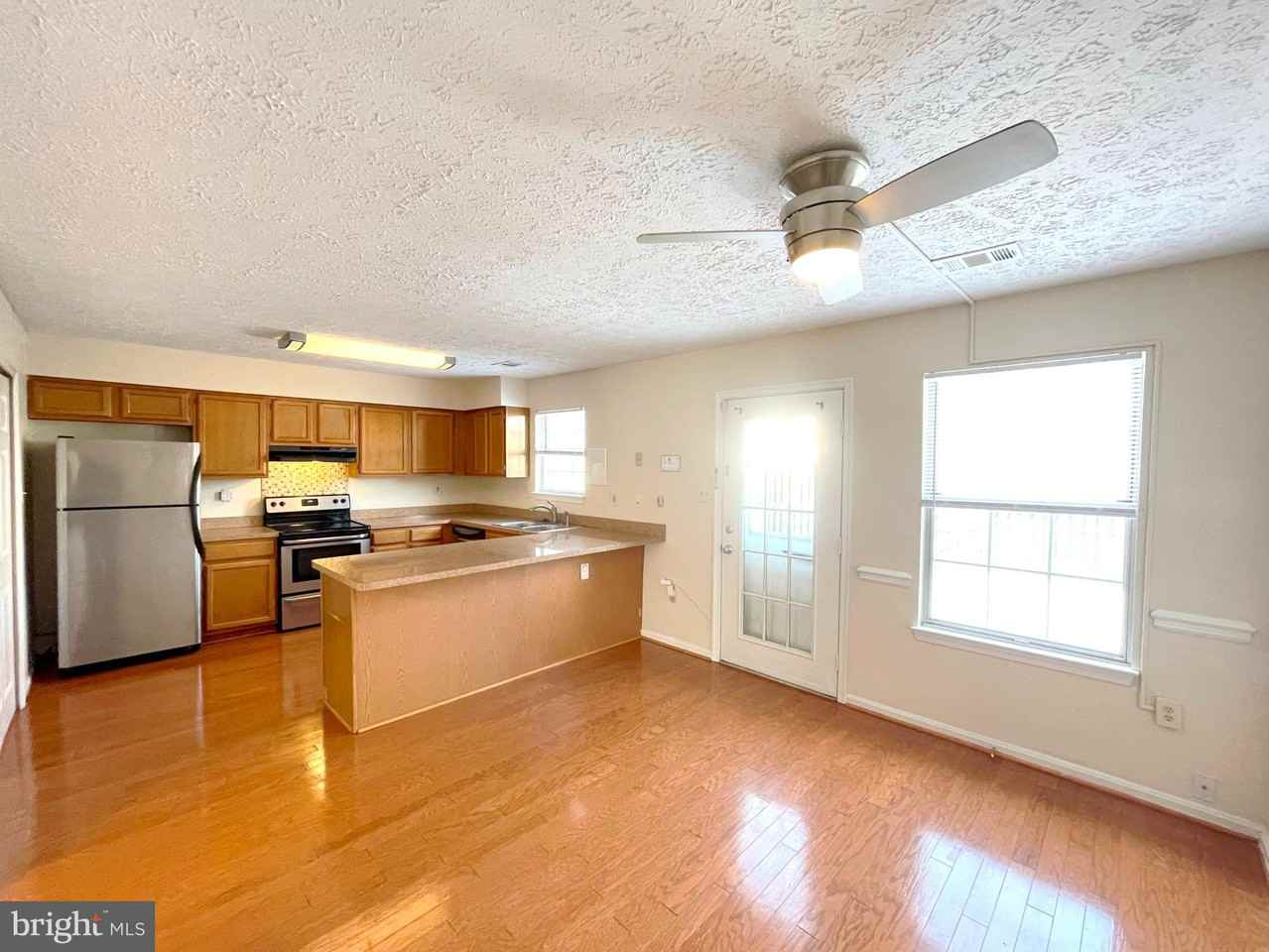 6030 Red Wolf Pl - Photo 7 of 23