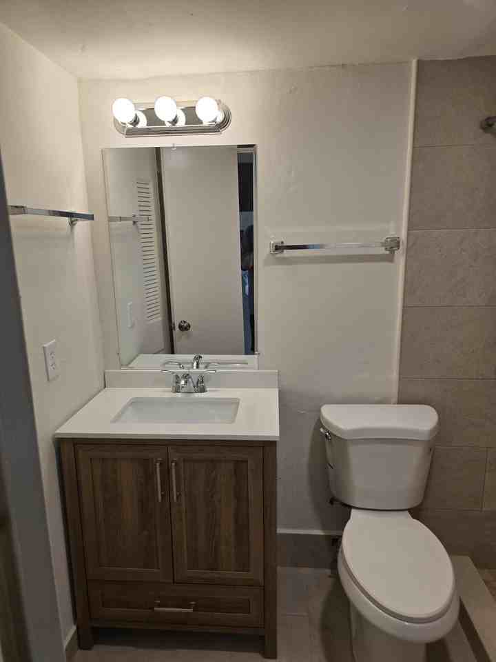 1500 N Congress Ave #A116 - Photo 5 of 13