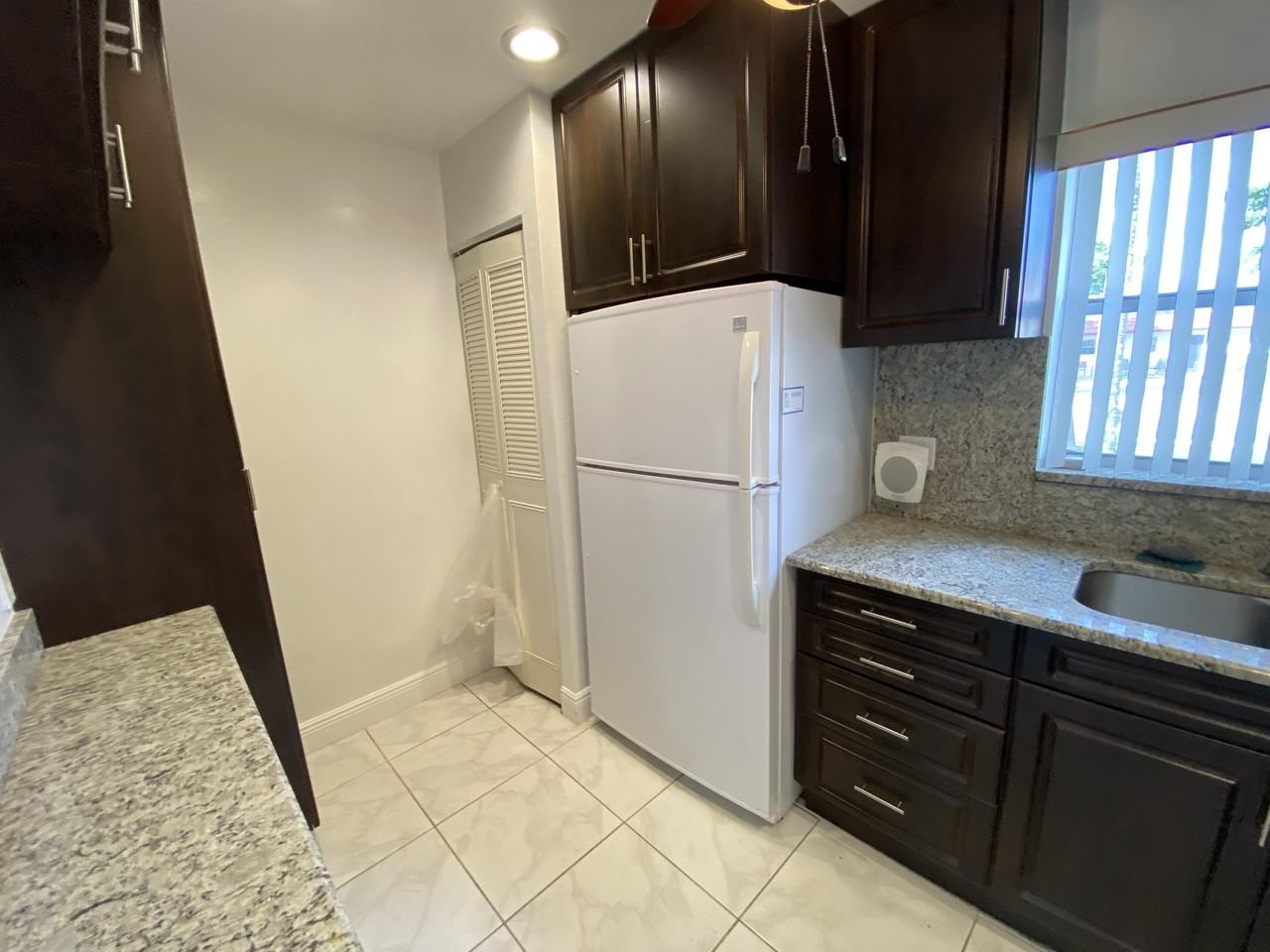 138 Lake Frances Dr - Photo 3 of 14