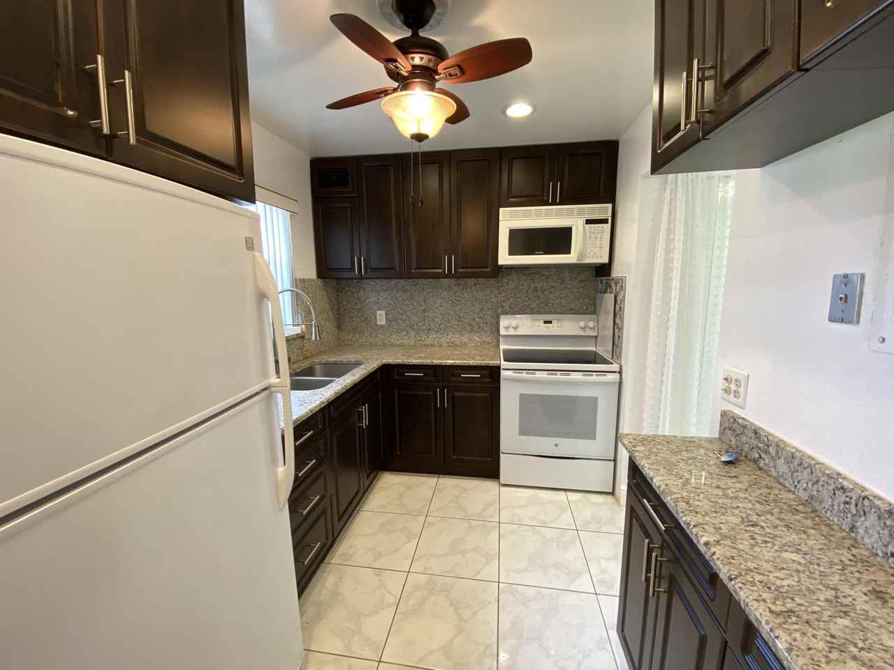 138 Lake Frances Dr - Photo 4 of 14