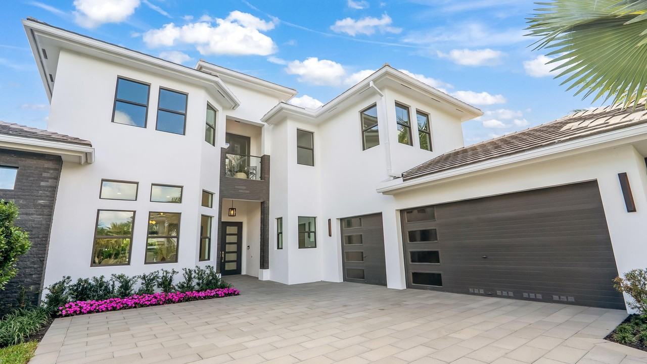 17400 Rosella Rd - Photo 3 of 50