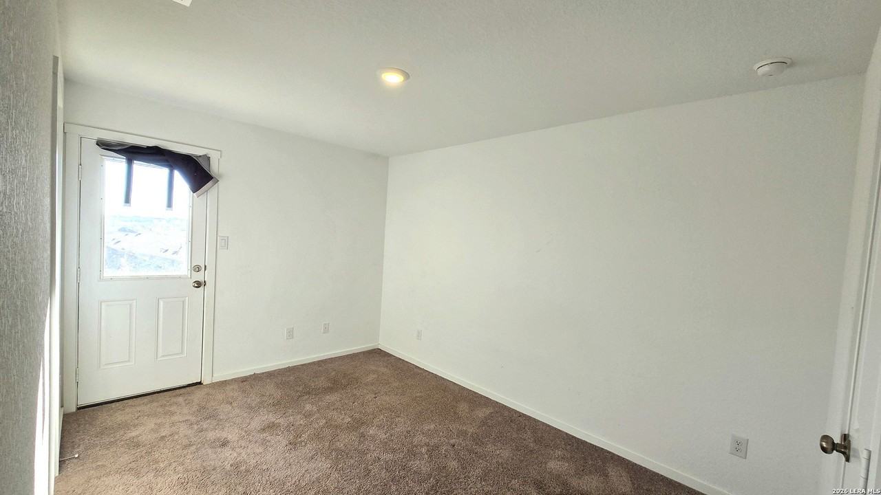 3741 Millbrook Way - Photo 5 of 14