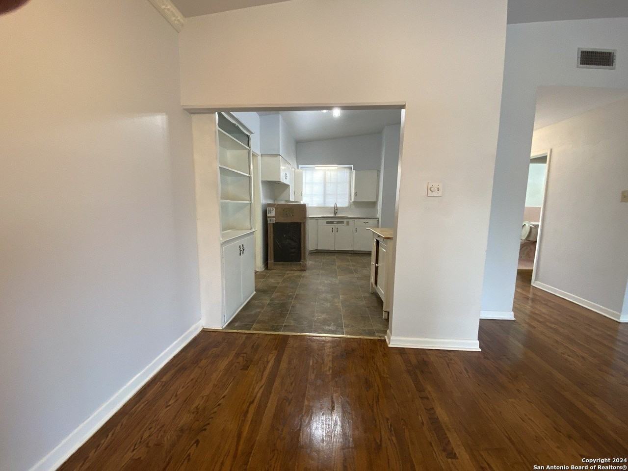 242 Fennel Dr - Photo 6 of 45