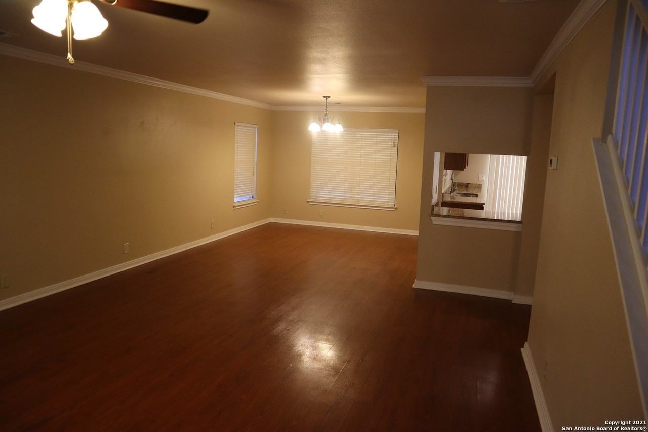 1731 County Cork Rd - Photo 4 of 39