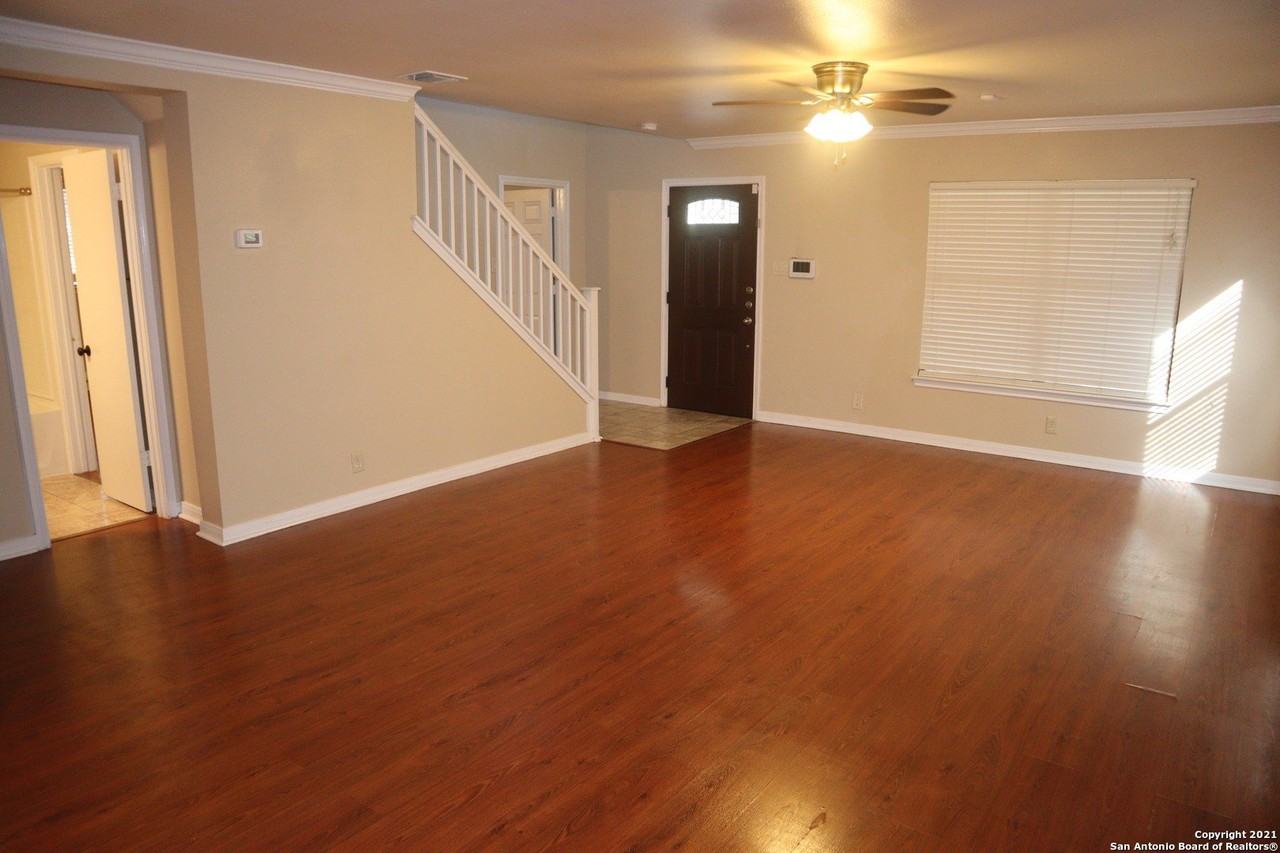 1731 County Cork Rd - Photo 7 of 39