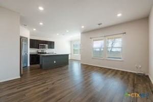 609 Eaton Dr - Photo 2 of 14