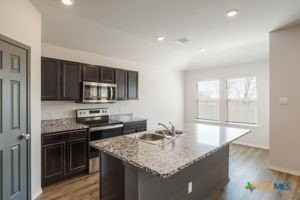 609 Eaton Dr - Photo 7 of 14