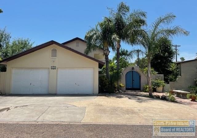 117 W Davis St - Photo 2 of 16