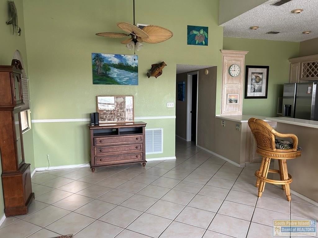 1342 Harbor Island Dr - Photo 3 of 45