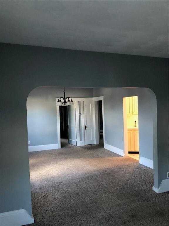 356 Orient Ave - Photo 6 of 18