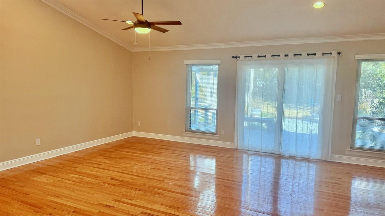 1790 Brown St - Photo 6 of 26