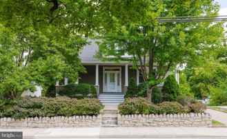 34 Burke Ave - Photo 1 of 1