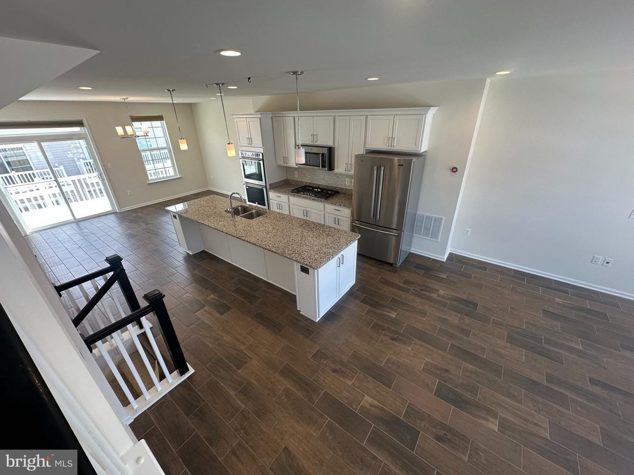 5320 Woodyard Rd - Photo 7 of 33