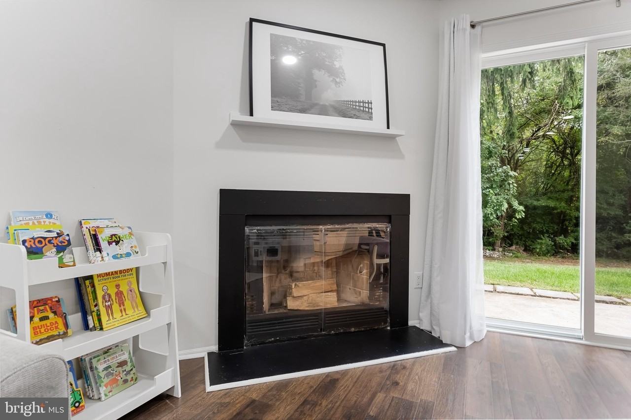 32 Ginger Dr - Photo 7 of 31