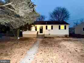 115 Gloucester Ave - Photo 1 of 1