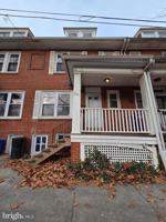 featured image of 207 Spruce St