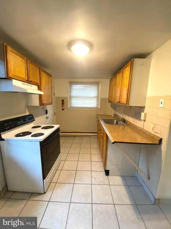 64 S Evans St Apt 2 #2
