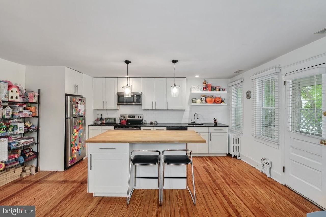 1105 Youngs Ford Rd - Photo 6 of 12