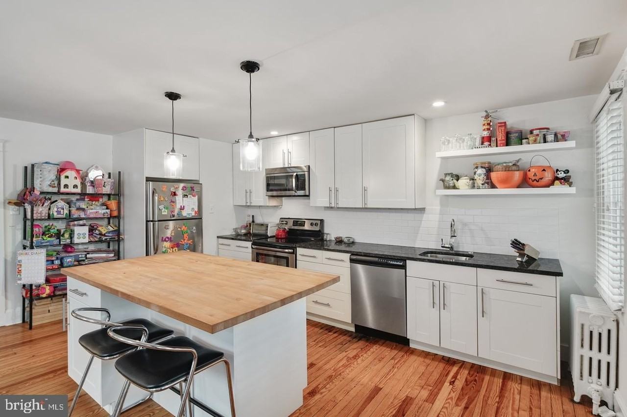 1105 Youngs Ford Rd - Photo 7 of 12