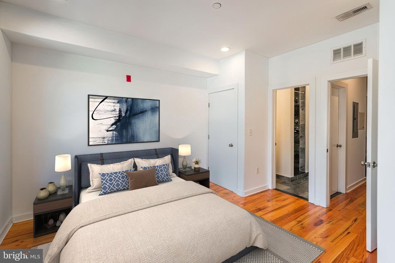 1642 N Marshall St Unit 2 #2 - Photo 4 of 22