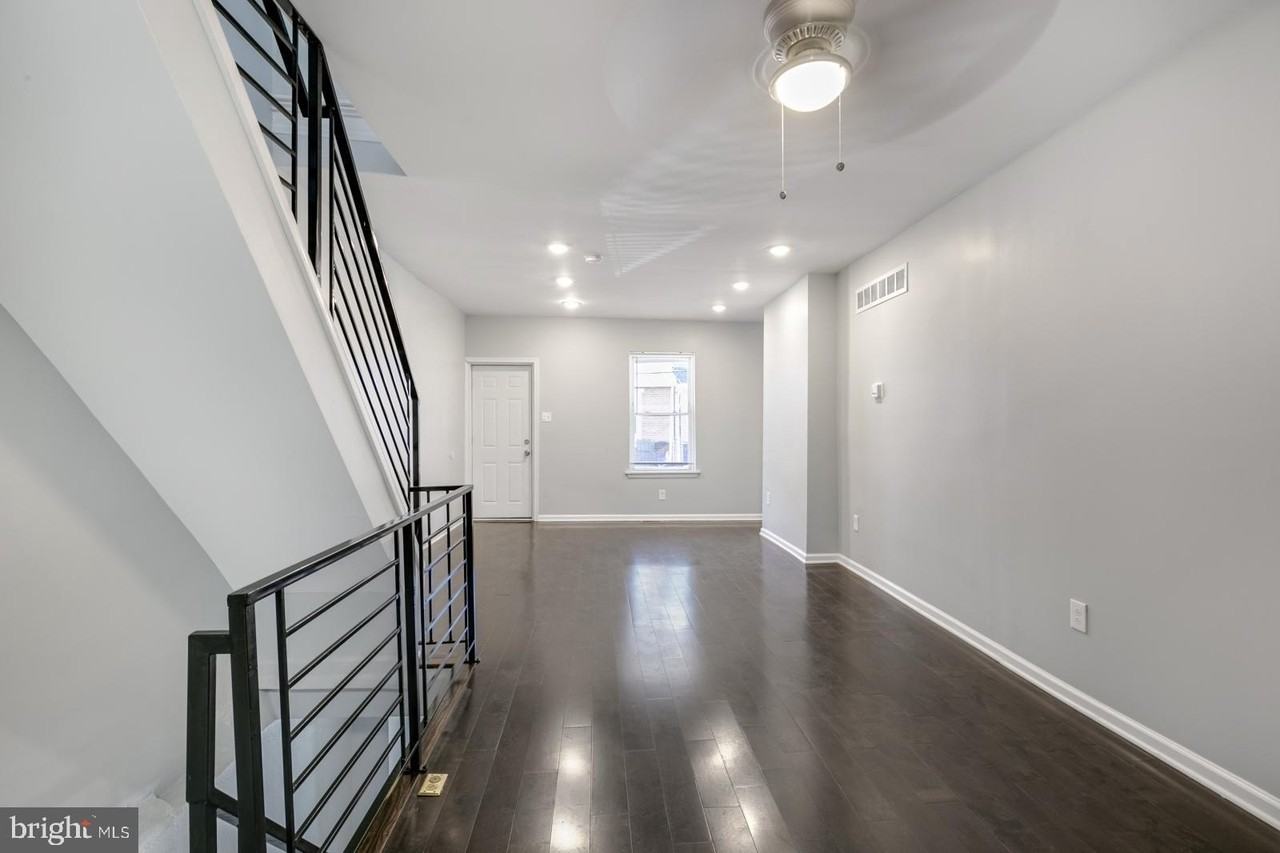 1921 S Norwood St - Photo 4 of 18