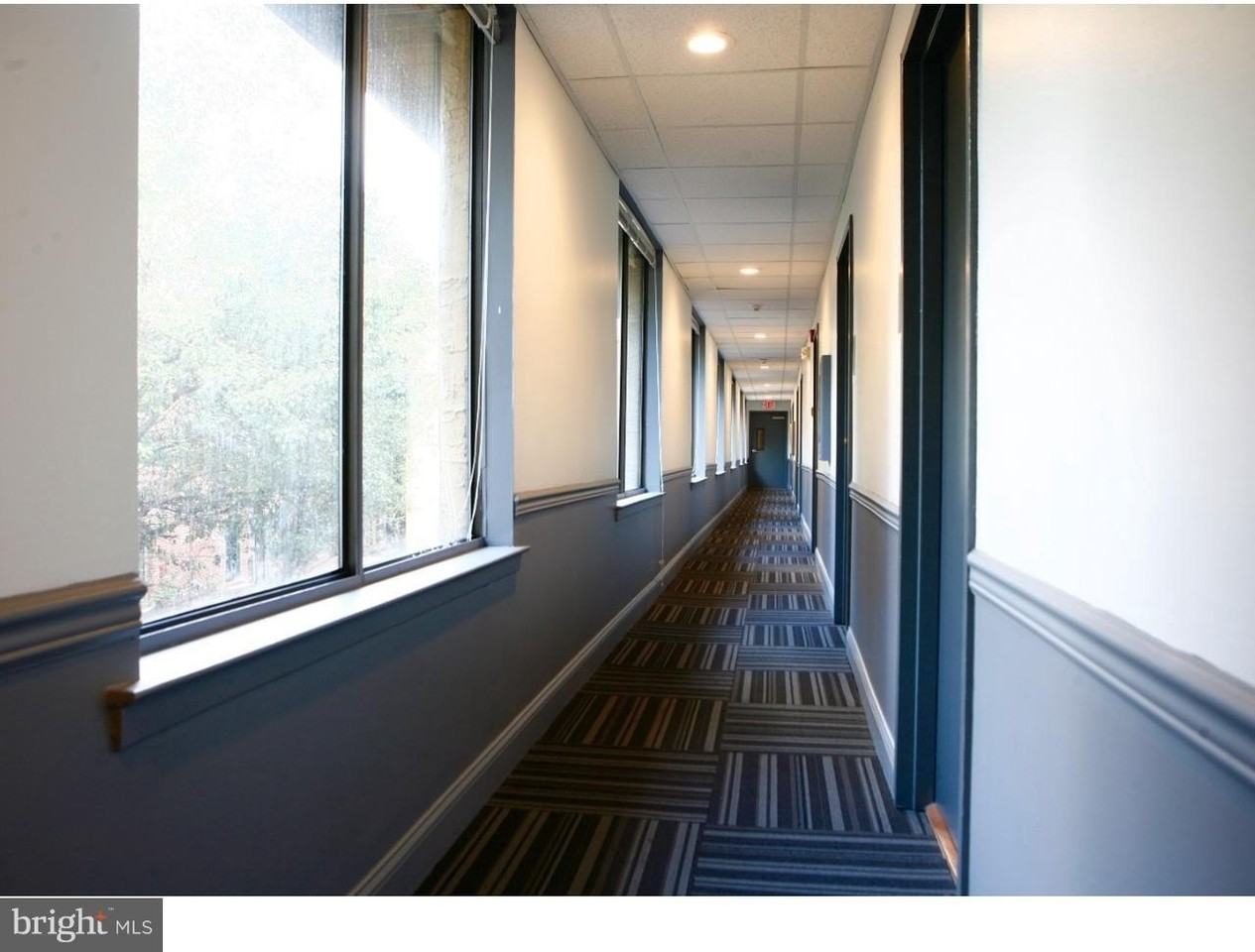 2031 South St Apt 201 #201 - Photo 6 of 24