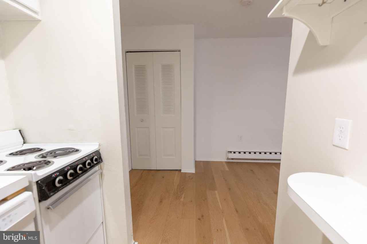 2311 Spruce St Apt 204 #204 - Photo 7 of 34