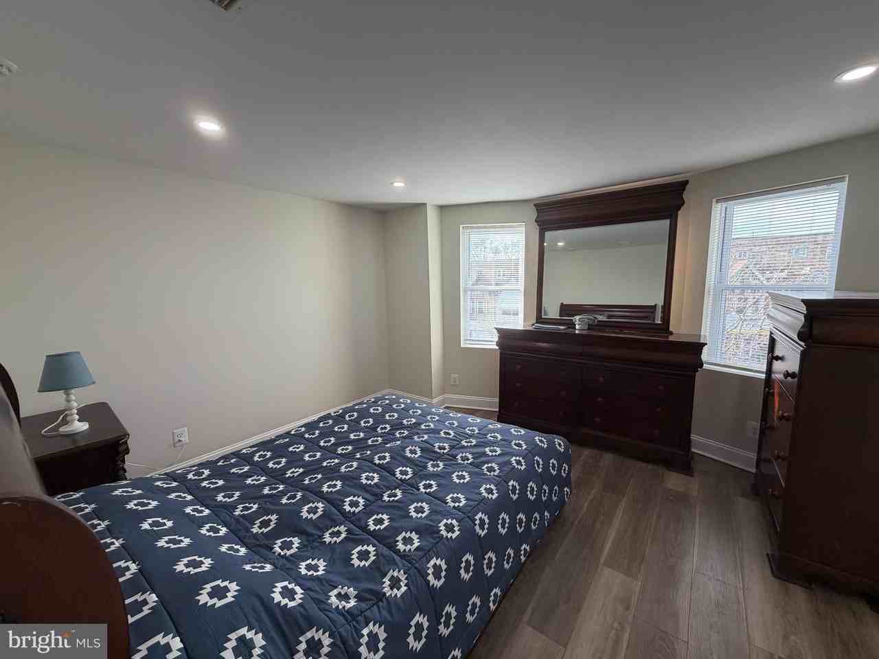 5933 Ogontz Ave Fl 3 #FL3 - Photo 2 of 14