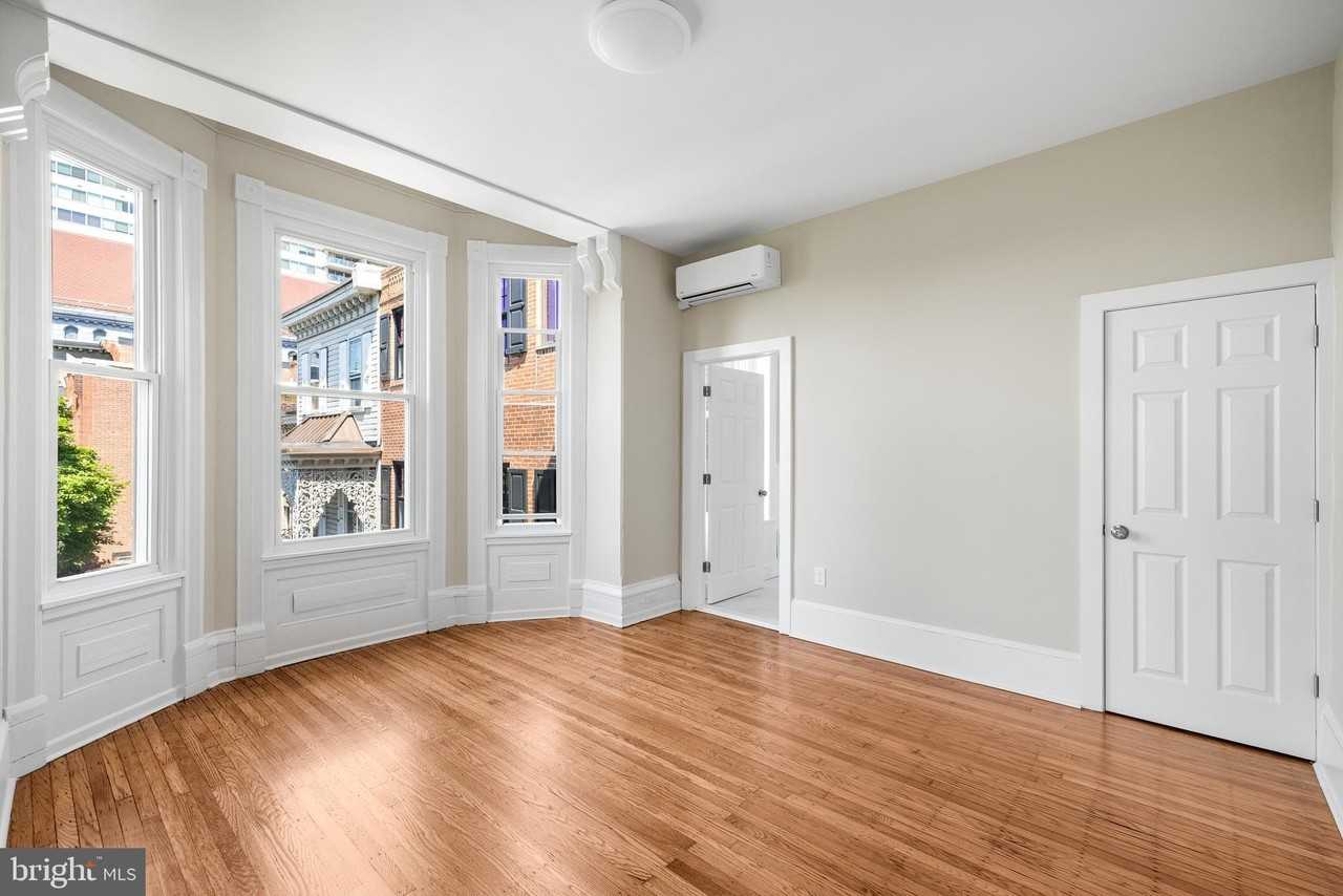 2311 Green St Apt 2f #2F - Photo 6 of 13