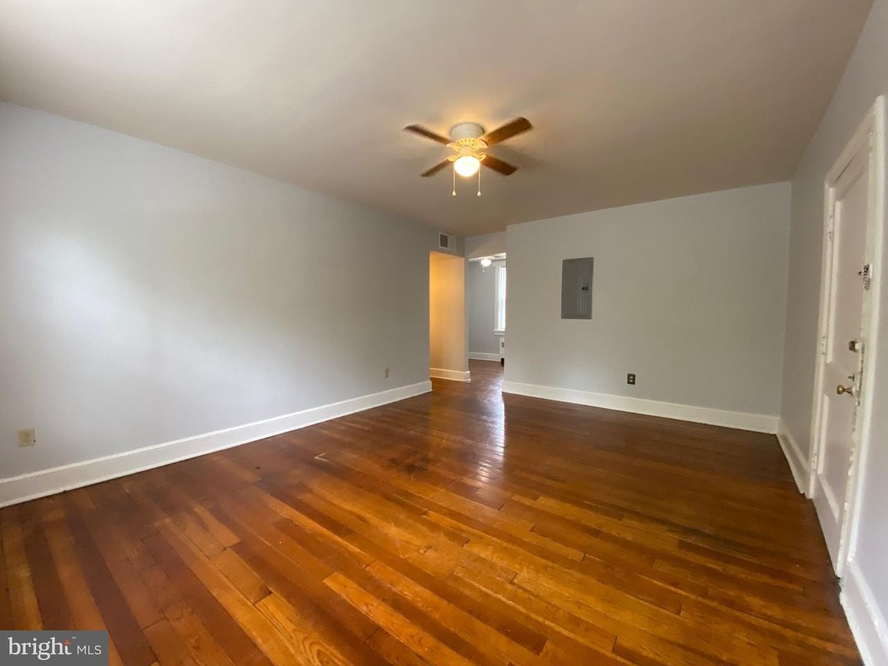 1324 Kenmore Ave Apt A #A - Photo 3 of 16