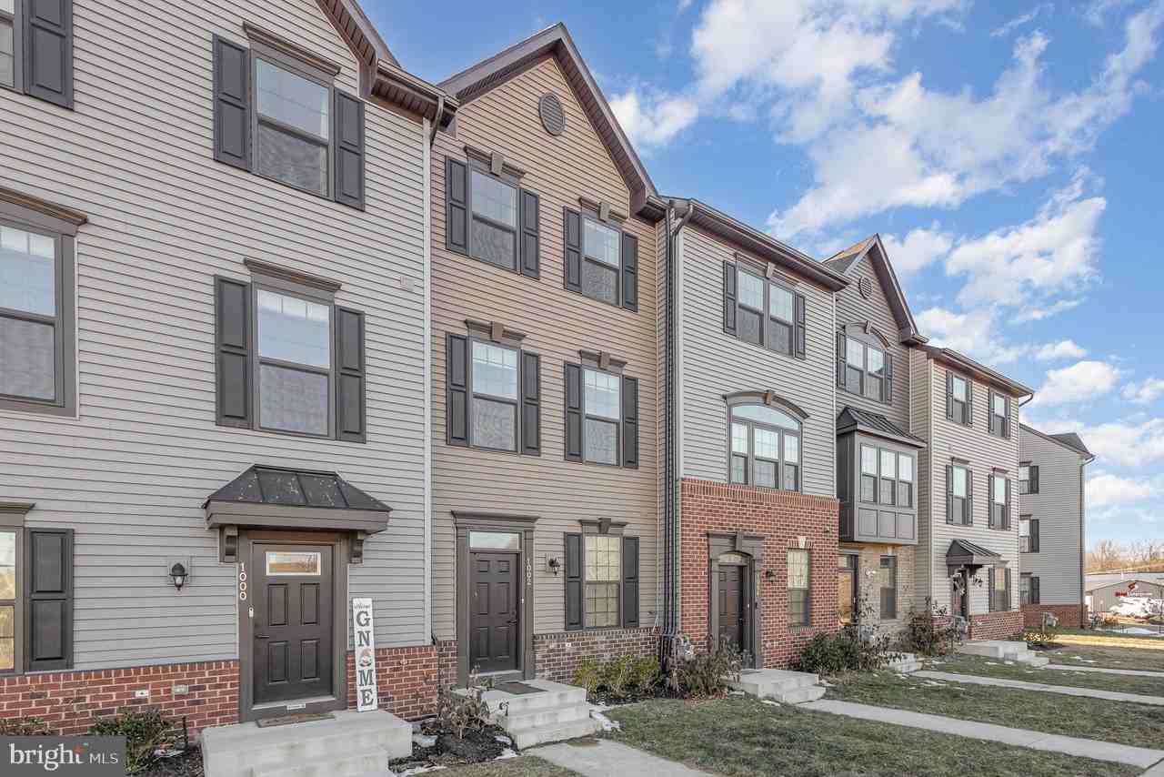 1002 Alum Spring Rd - Photo 2 of 23