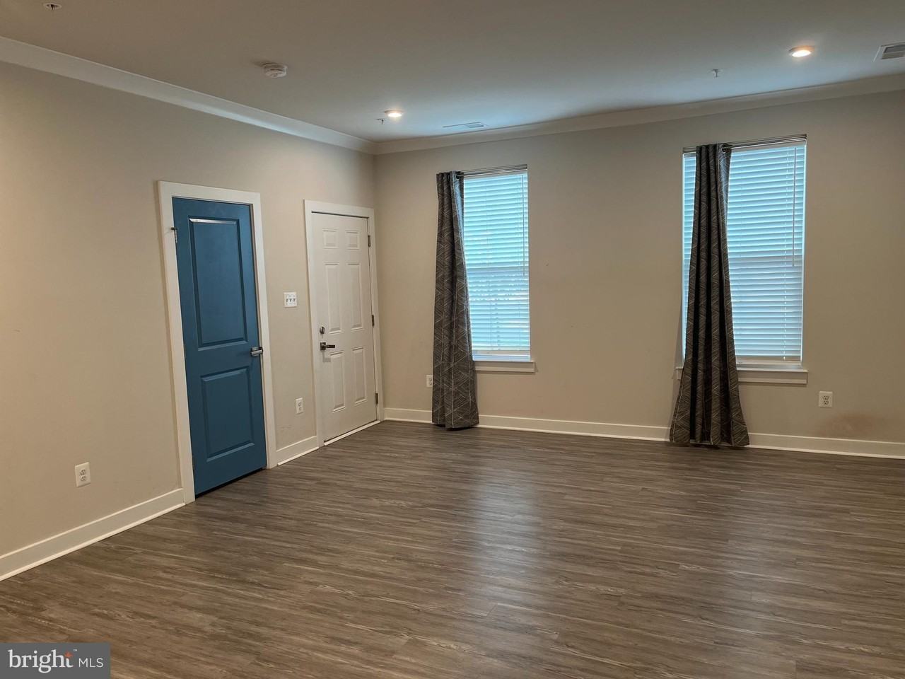 14031 Sunrise Valley Dr Unit 3e #3E - Photo 6 of 13