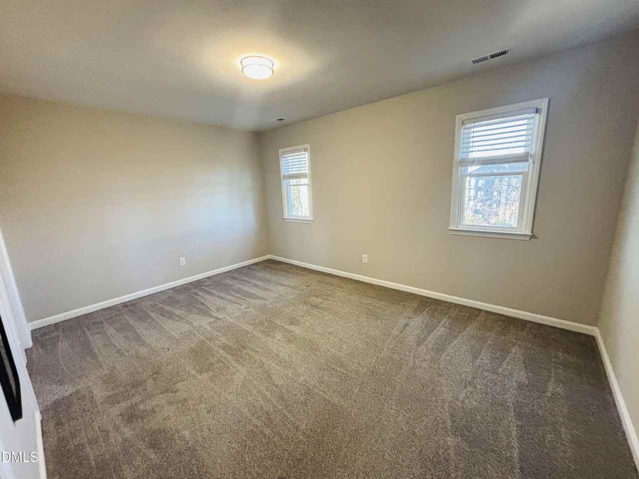 2922 Glenridge Dr Unit B #B - Photo 5 of 6