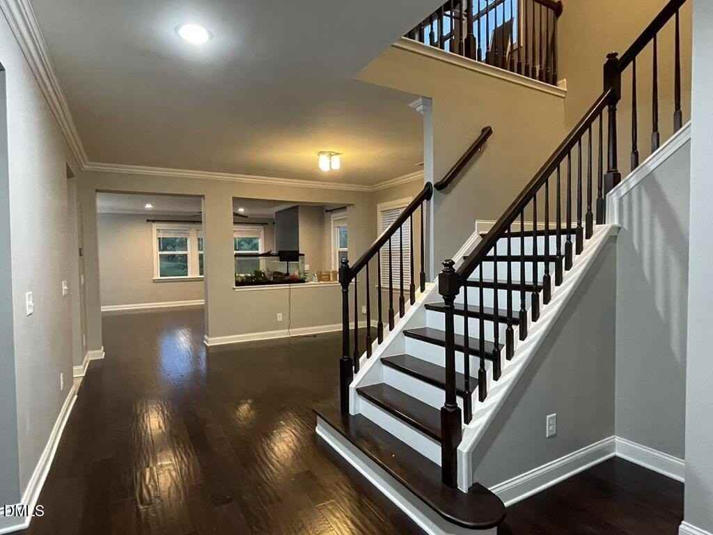 536 Pilot Hill Dr - Photo 4 of 24