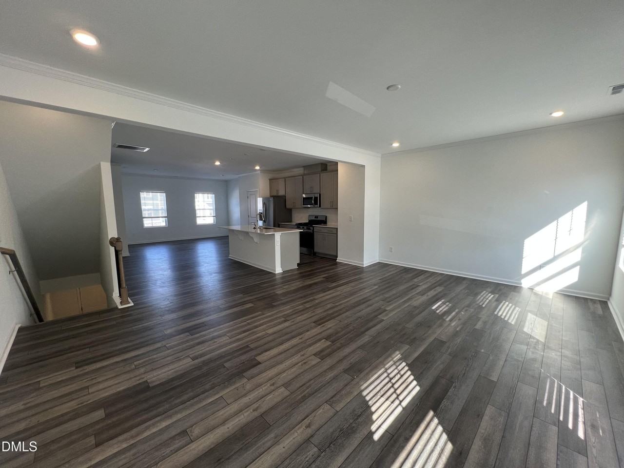 815 Basswood Glen Trl - Photo 4 of 35