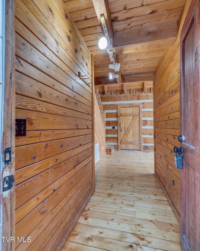 2390 W Allens Bridge Rd Apt 5 #5 - Photo 2 of 26