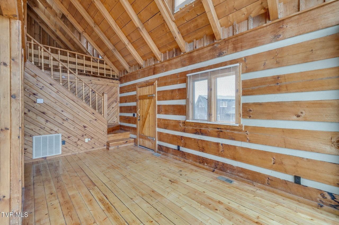 2390 W Allens Bridge Rd Apt 5 #5 - Photo 6 of 26