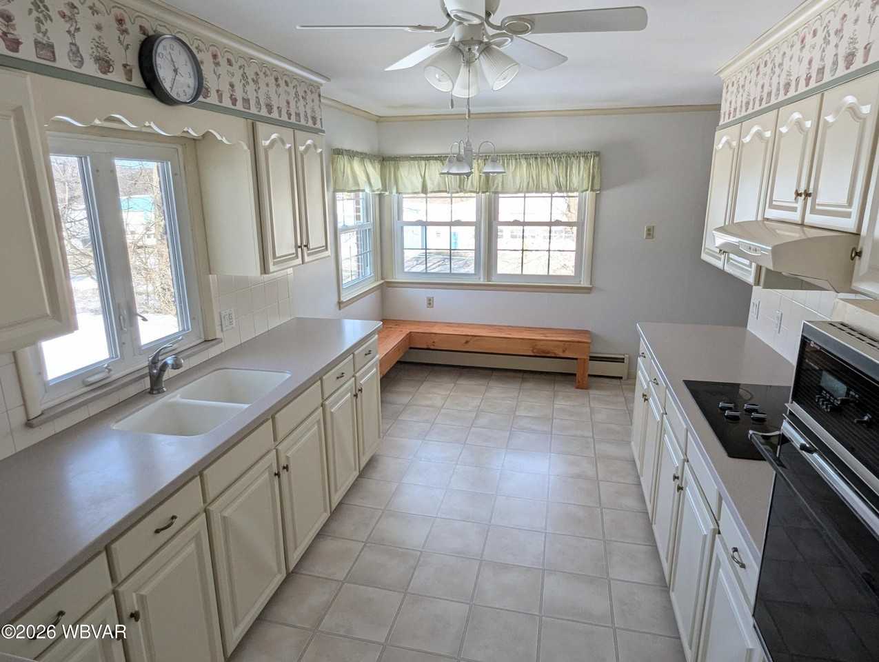 227 Branch Aly - Photo 4 of 28