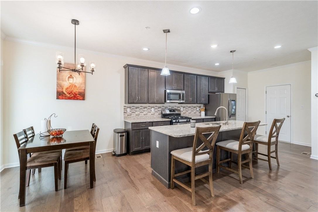 171 Lockheed Dr - Photo 6 of 28