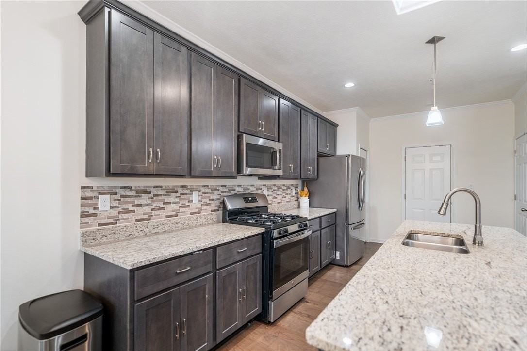 171 Lockheed Dr - Photo 7 of 28