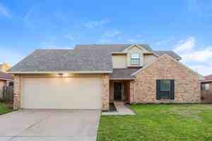 featured image of 2413 Claremont Dr
